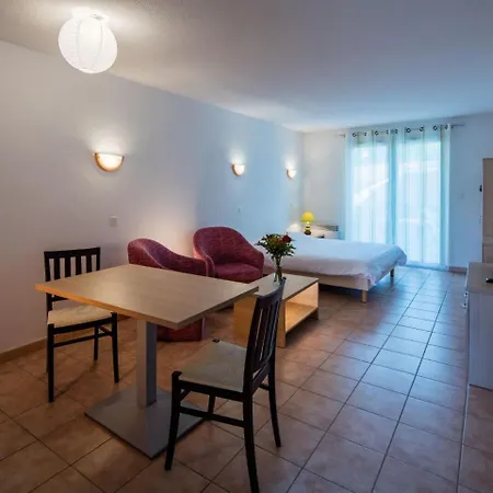 Domaine Du Golf D'albret.4 Apartment