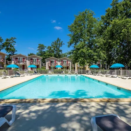 Domaine Du Golf D'albret.4 Apartment *